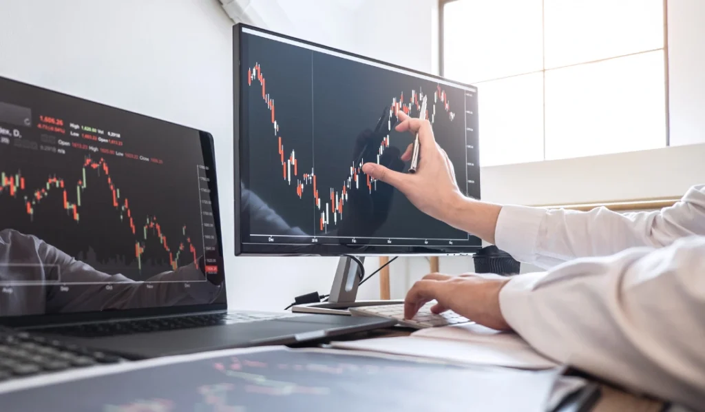 Análise de gráficos financeiros em computadores